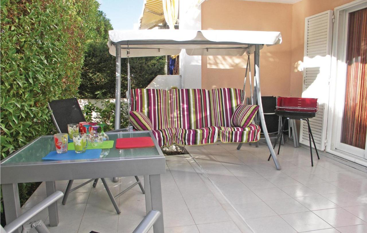 2 Bedroom Nice Apartment In Guardamar Del Segura Εξωτερικό φωτογραφία