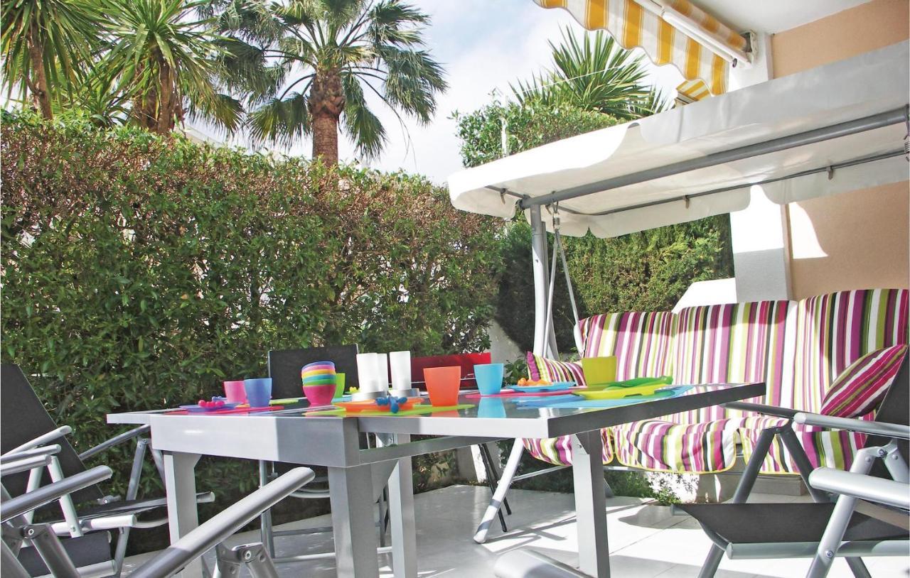 2 Bedroom Nice Apartment In Guardamar Del Segura Εξωτερικό φωτογραφία